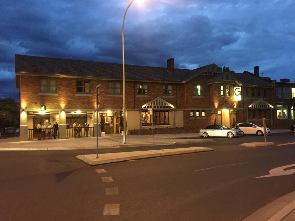 The George Hotel Bathurst Zewnętrze zdjęcie